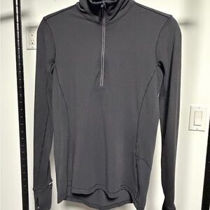 Women's size 6 Black Half-Zip lulu Sweater